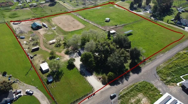 $990,000 | 6560 North Bethel Avenue, Clovis, CA 93619
