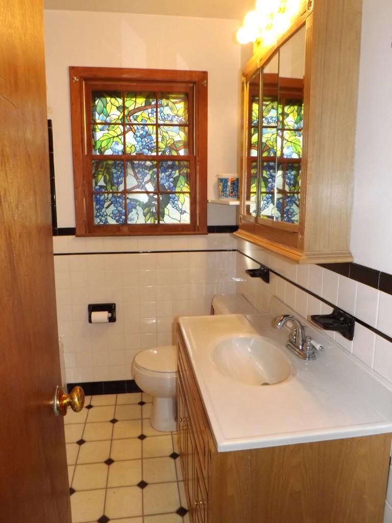 4874 Wolf Creek Road Spring City, TN 37381 - Photo 27 of 39 bathroom 2