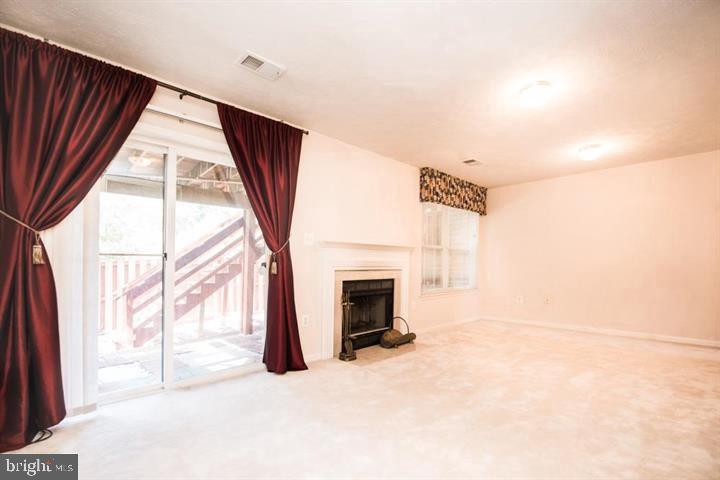8359 Regal Oak Court Springfield, VA 22152 - Photo 24 of 38