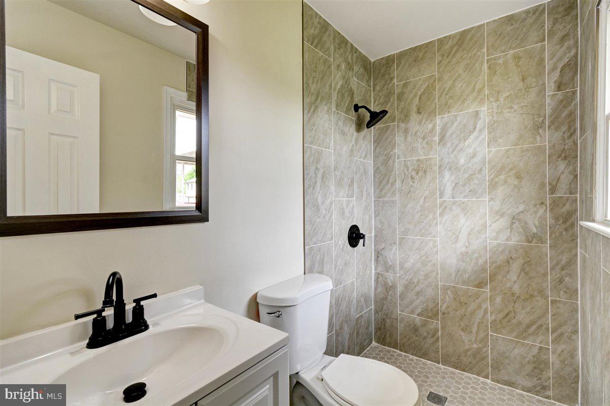 6315 Magdolena Road Baltimore, MD 21237 - Photo 20 of 39