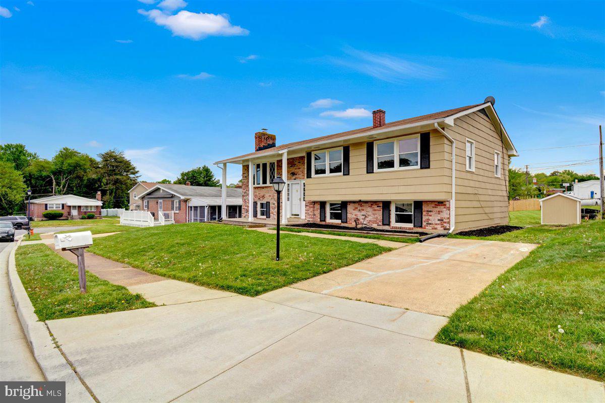 6315 Magdolena Road Baltimore, MD 21237 - Photo 3 of 39