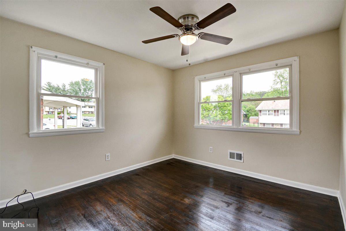6315 Magdolena Road Baltimore, MD 21237 - Photo 21 of 39