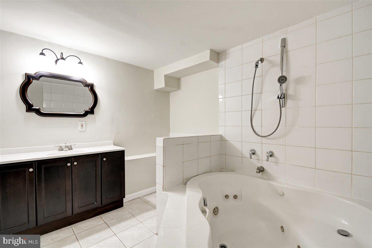 6315 Magdolena Road Baltimore, MD 21237 - Photo 33 of 39