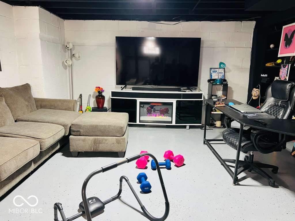 6312 Jackson Street Indianapolis, IN 46241 - Photo 22 of 25