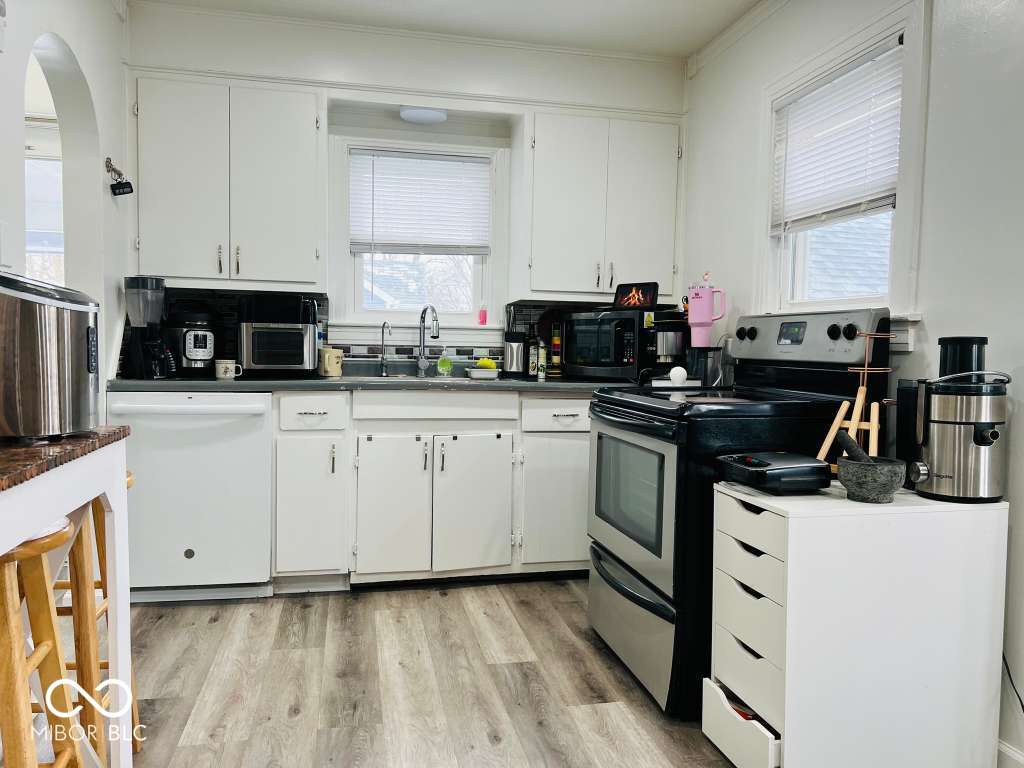 6312 Jackson Street Indianapolis, IN 46241 - Photo 7 of 25