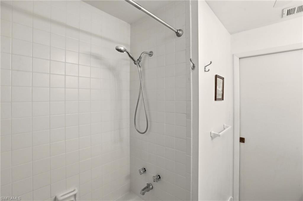 215 Cypress Way East, Unit E3 Naples, FL 34110 - Photo 26 of 48