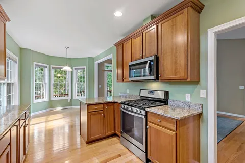 $755,000 | 19 Red Leaf, Plymouth, MA 02360