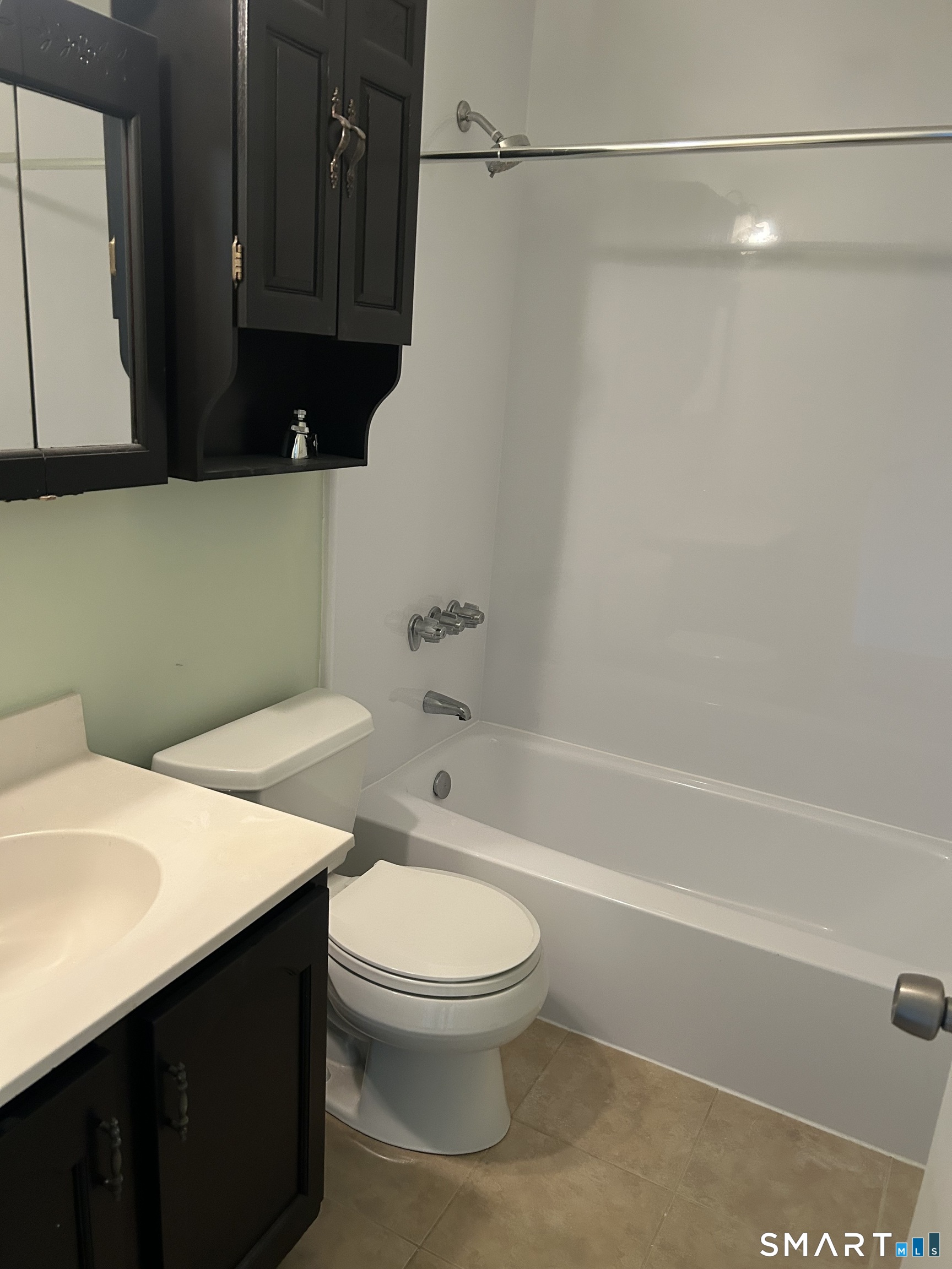 85 Riverside Avenue, Unit C5 Stamford, CT 06905 - Photo 7 of 12