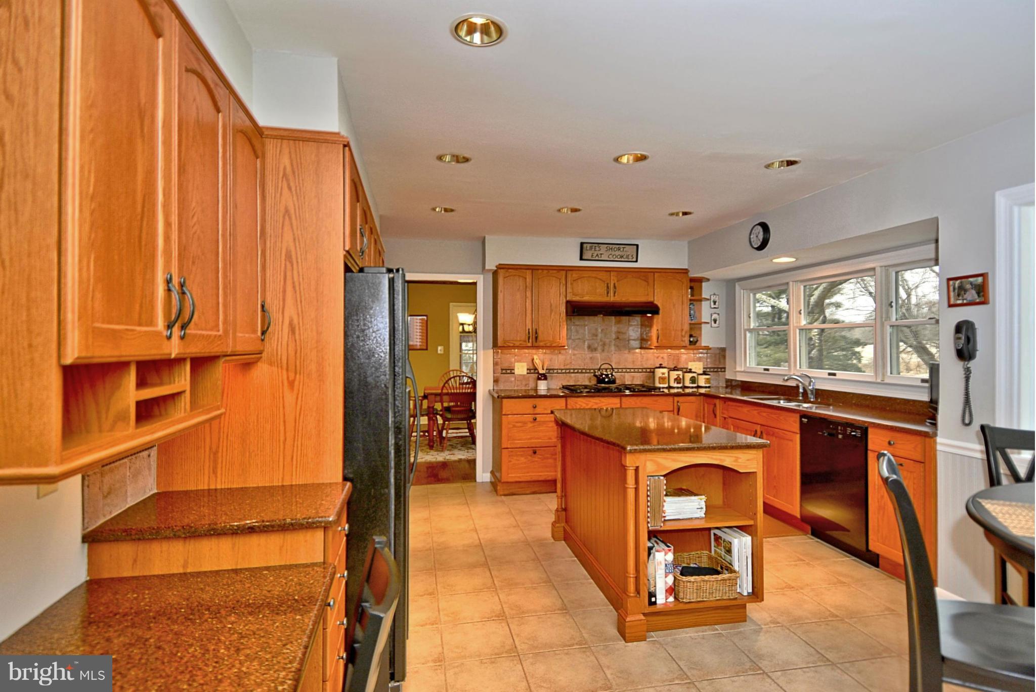 16441 Jm Pearce Road Monkton, MD 21111 - Photo 13 of 29 Kitchen by Kenwood Kitchens