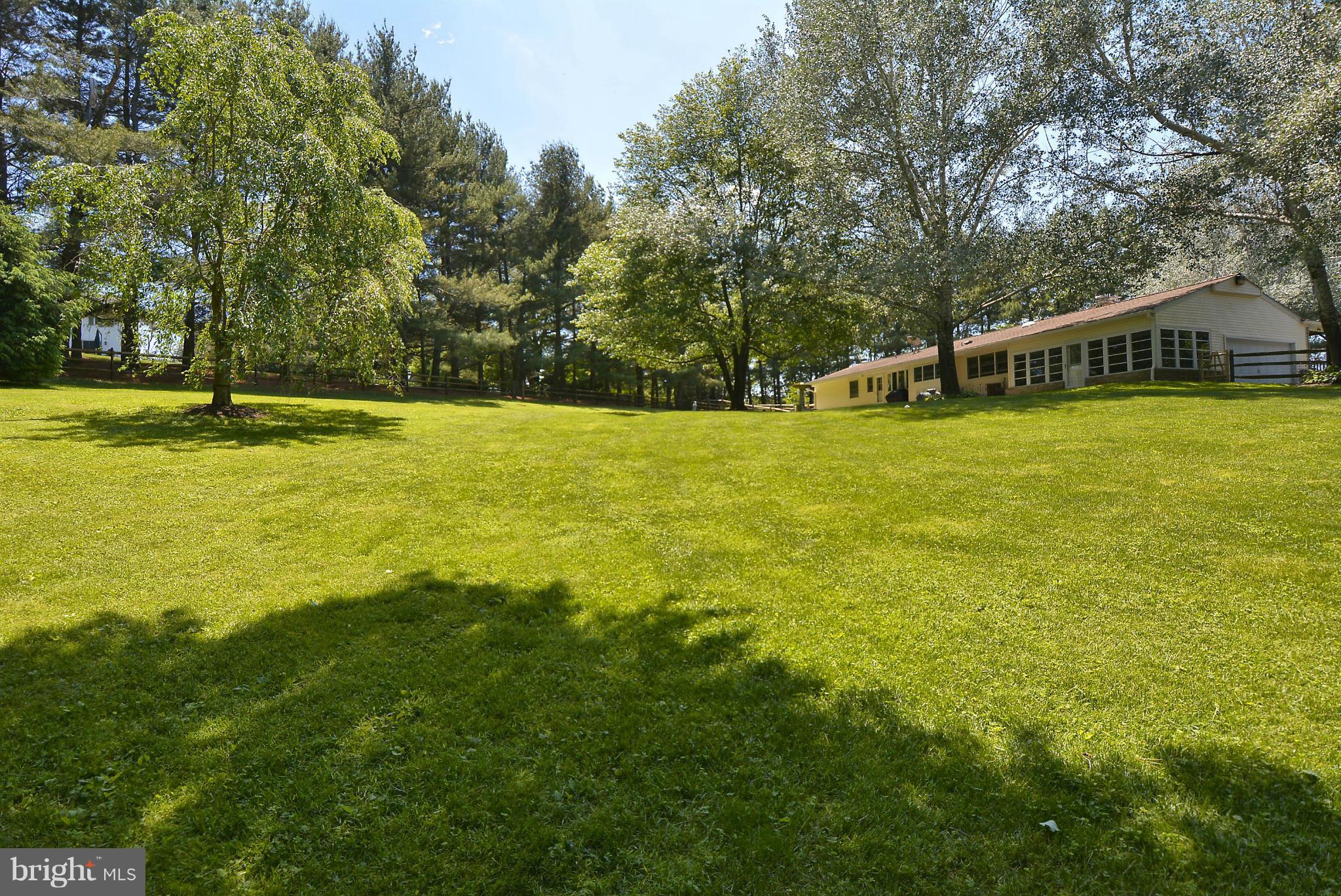 16441 Jm Pearce Road Monkton, MD 21111 - Photo 9 of 29 Backyard View up to house
