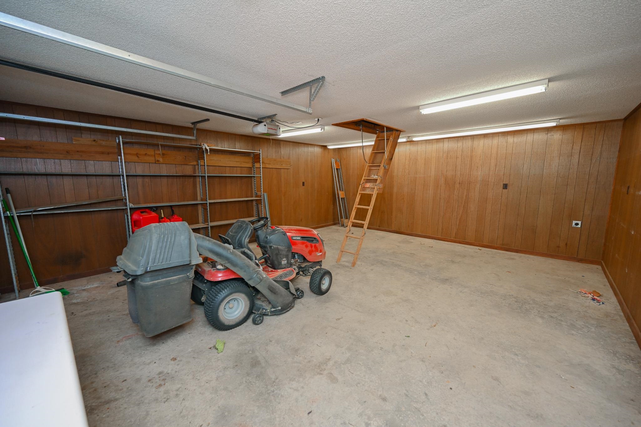 3746 Broadway Road Bartlett, TN 38135 - Photo 30 of 39 Wired garage/shop for all your storage and projects.