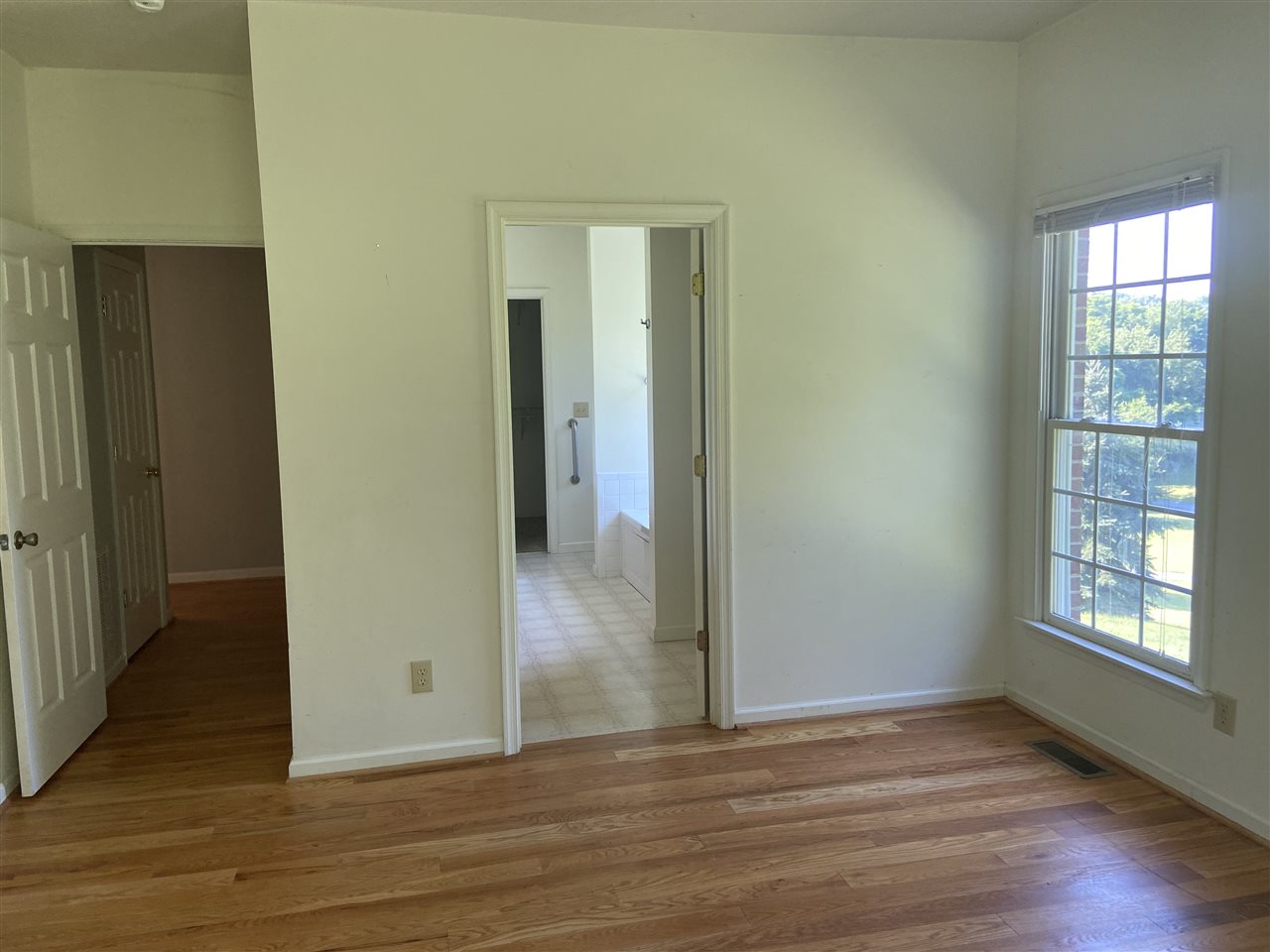 1848 Spring Hill Road, Unit E Staunton, VA 24401 - Photo 35 of 46 Gallery Image 35