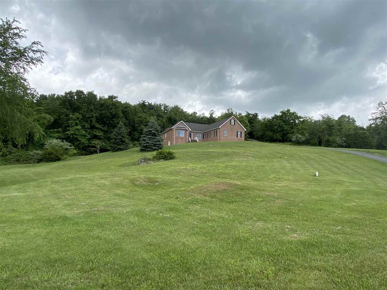 1848 Spring Hill Road, Unit E Staunton, VA 24401 - Photo 8 of 46 Gallery Image 8