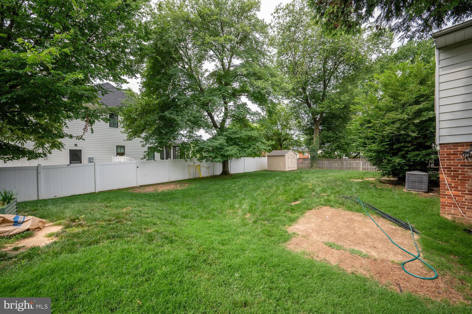 7011 Sea Cliff Road McLean, VA 22101 - Photo 33 of 37 Backyard