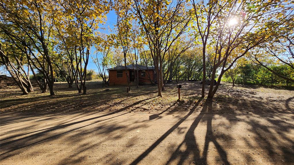 2518 Laney Road Denton, TX 76208 - Photo 4 of 20