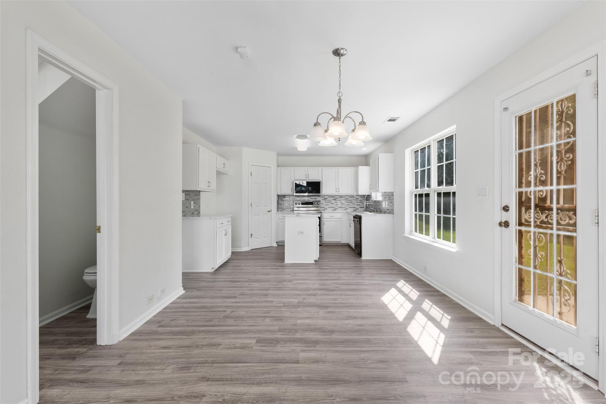 7212 Ravanna Drive Charlotte, NC 28213 - Photo 13 of 37