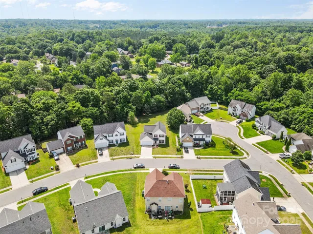 a picture of city view