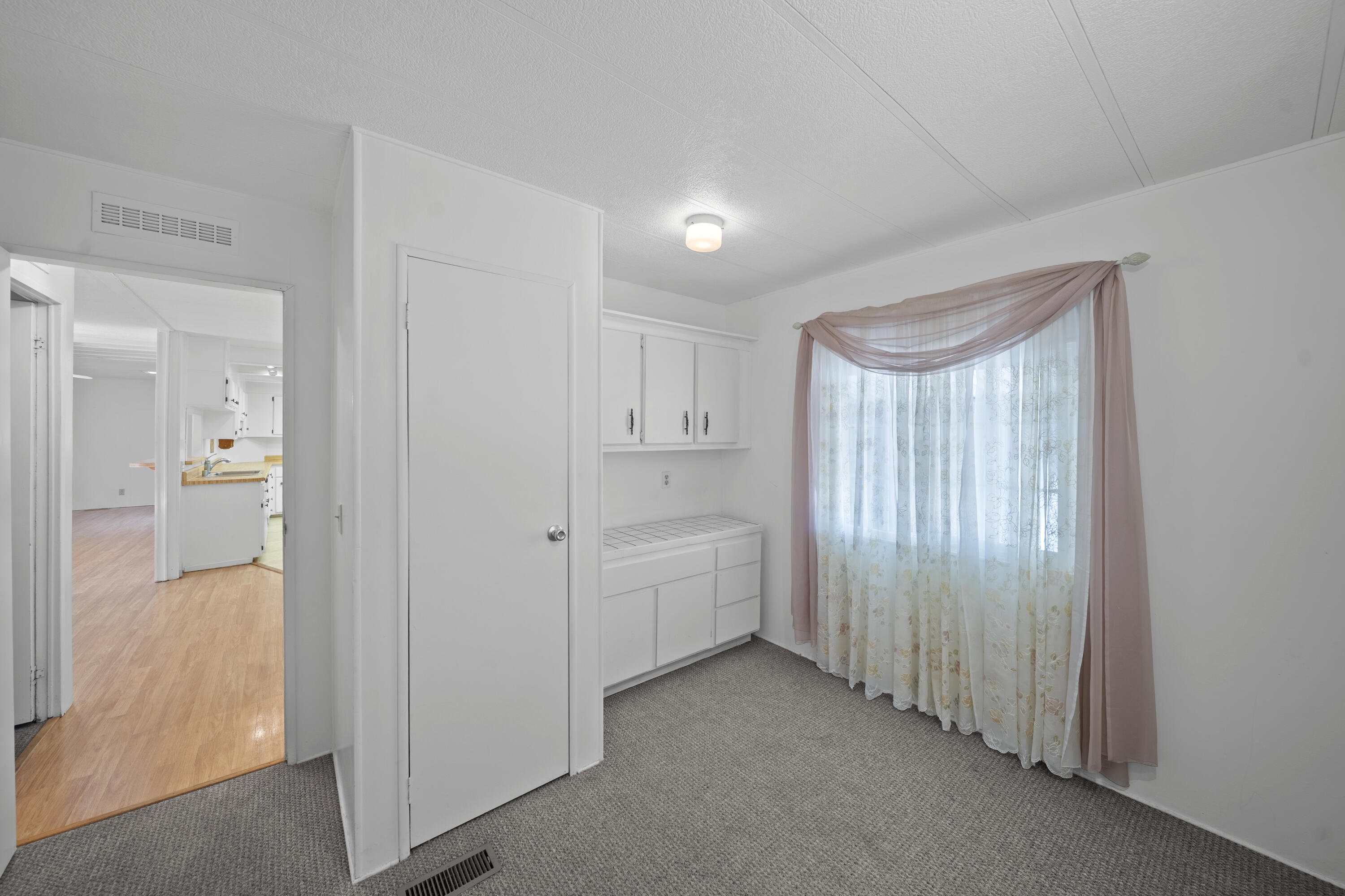 4412 Eagle Nest Road Redding, CA 96003 - Photo 13 of 33 DSC09888