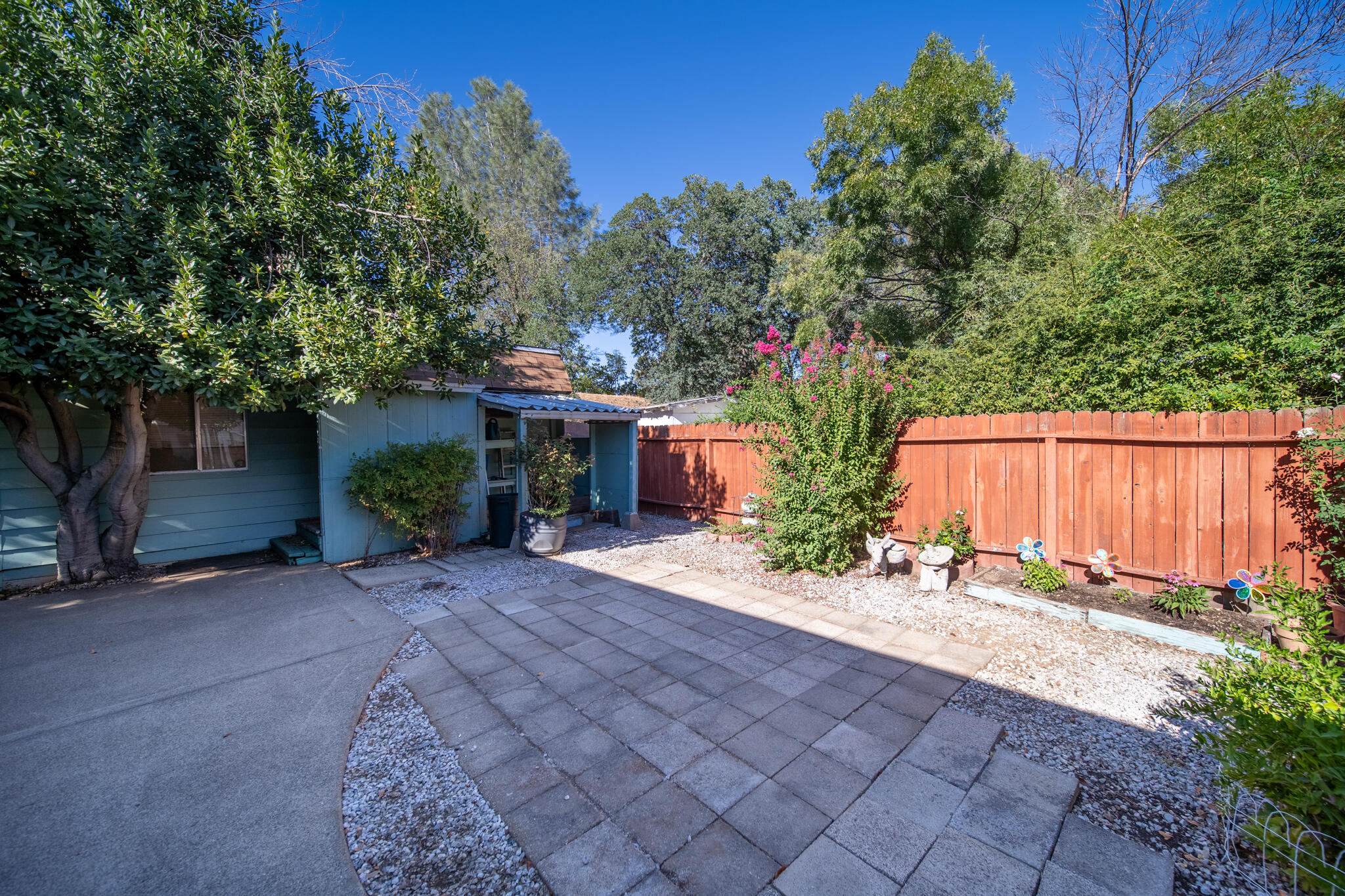 4412 Eagle Nest Road Redding, CA 96003 - Photo 18 of 33 EagleNestExt-03