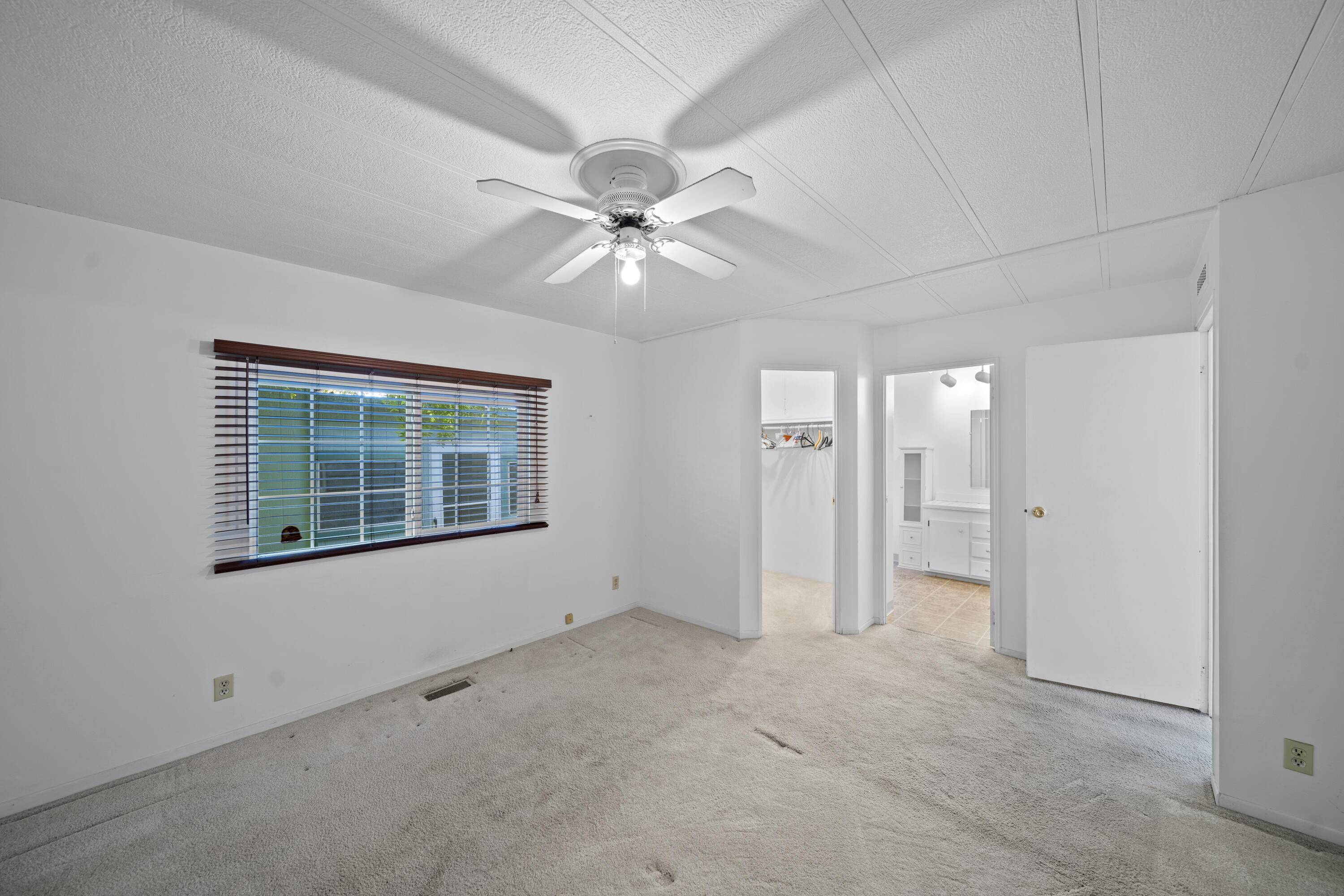 4412 Eagle Nest Road Redding, CA 96003 - Photo 9 of 33 DSC09873