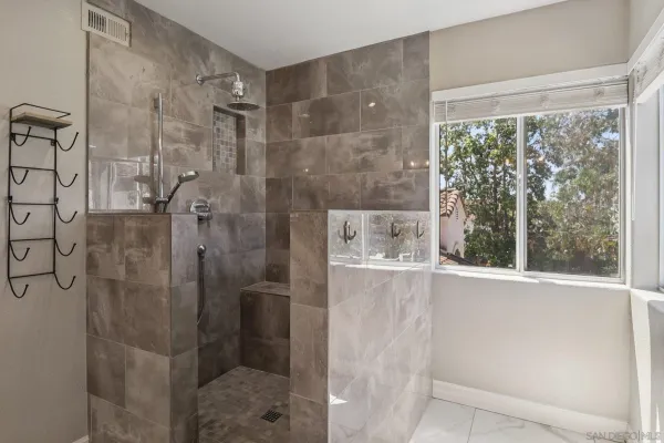 $965,000 | 4228 Conquistador, Oceanside, CA 92056