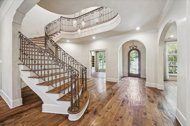 a view of entryway with wooden floor
