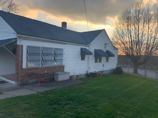 274 Washington Road Waynesburg, PA 15370 - Photo 3 of 20 Gallery Image 3