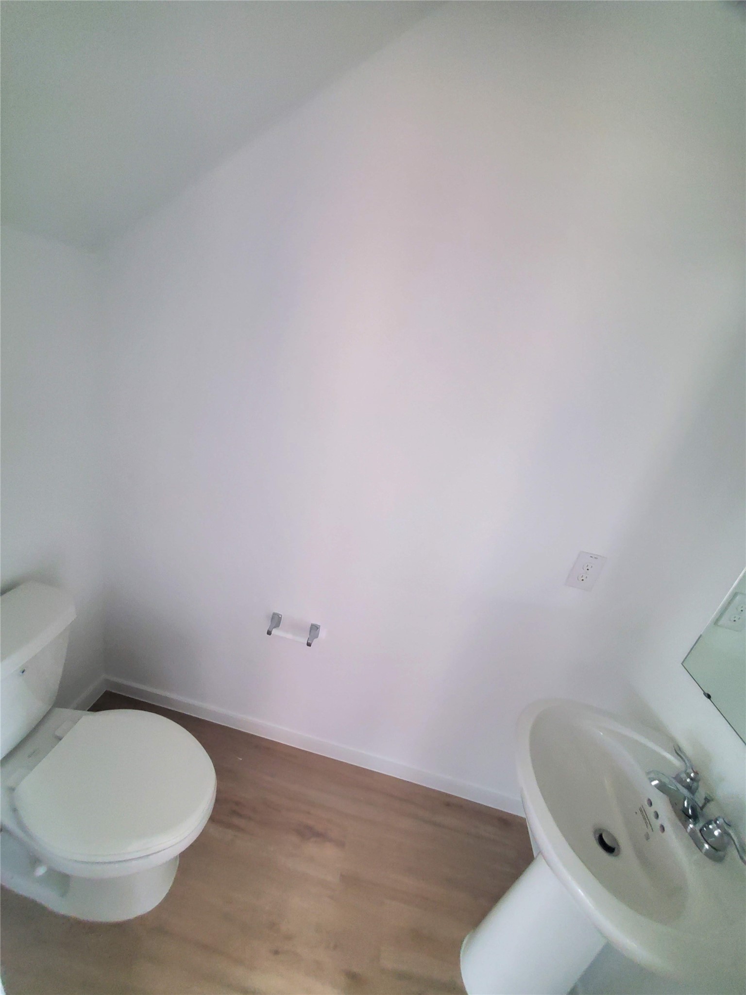 3115 Savannah Rose Drive Angleton, TX 77515 - Photo 4 of 20 a bathroom with a toilet and a vanity