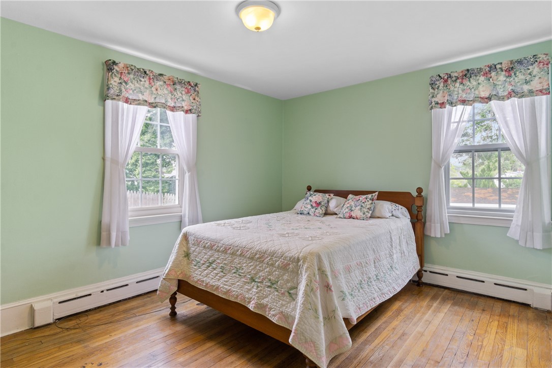 17 Rosedale Court Middletown, RI 02842 - Photo 16 of 28