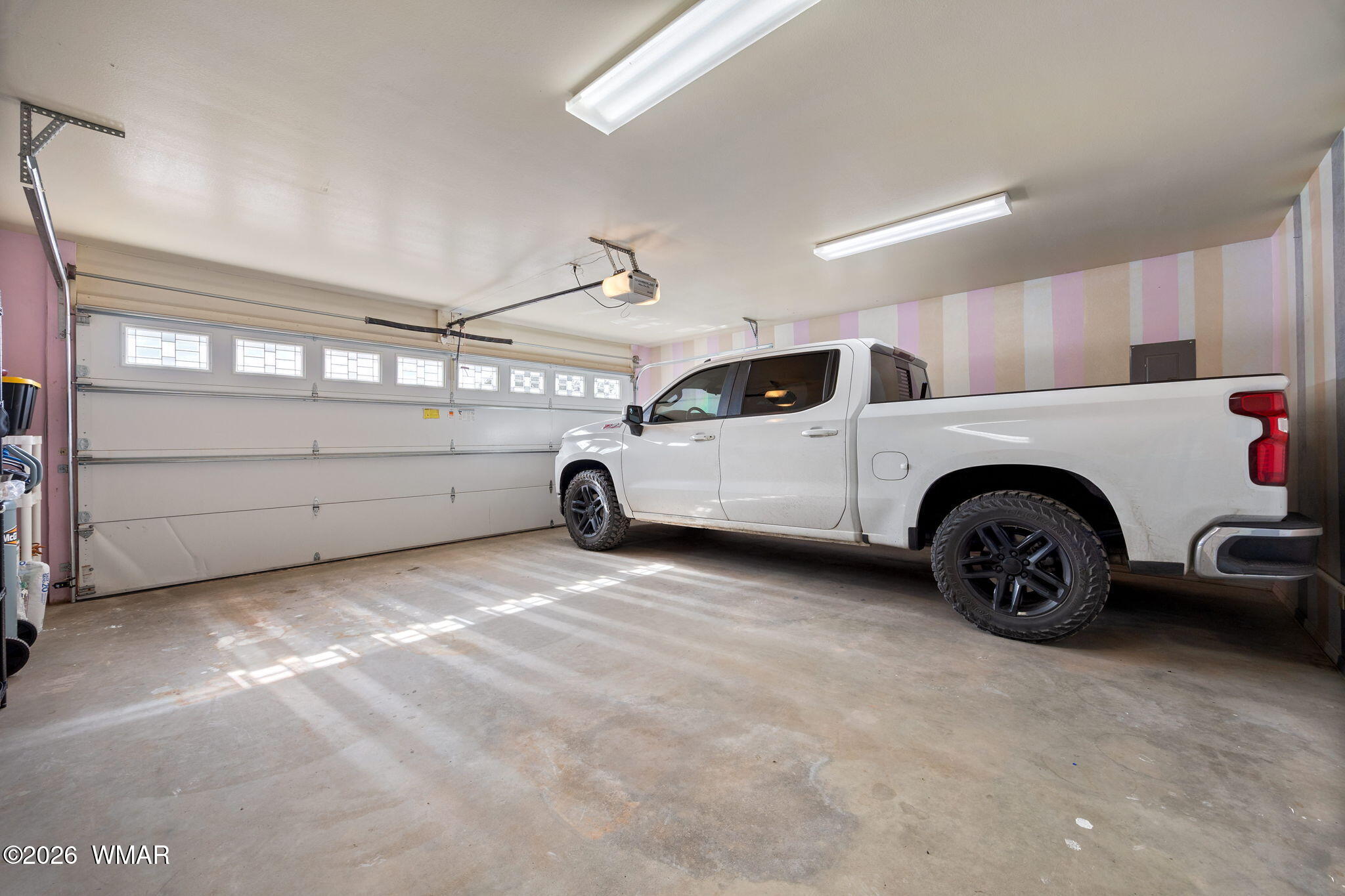 5335 Hay Hollow Road Snowflake, AZ 85937 - Photo 23 of 43 Oversized 2 Car Garage