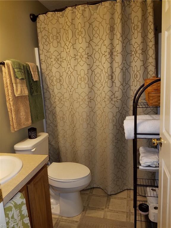 1131 Linville Road Mount Airy, NC 27030 - Photo 12 of 26 Gallery Image 12