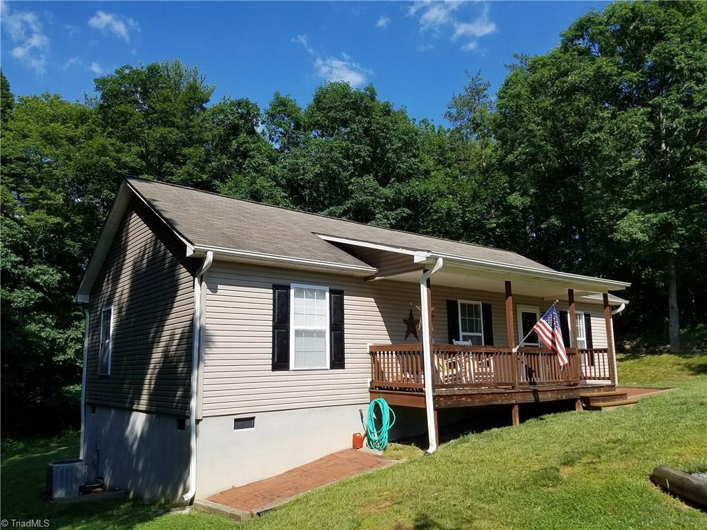 1131 Linville Road Mount Airy, NC 27030 - Photo 23 of 26 Gallery Image 23
