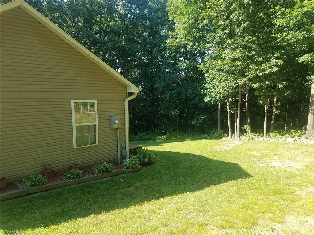 1131 Linville Road Mount Airy, NC 27030 - Photo 25 of 26 Gallery Image 25