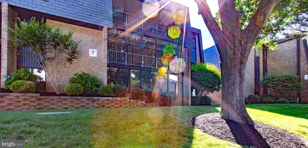 $2,100 | 1 Stonehenge Circle, Unit 2, Baltimore, MD 21208