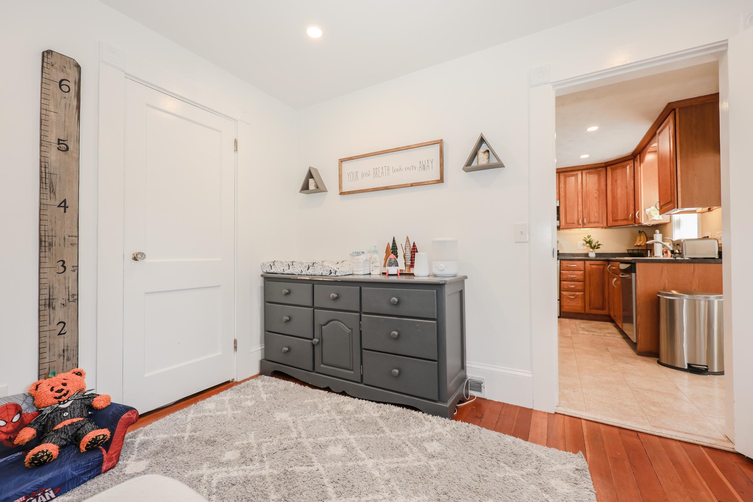 18 Provencher Street Manchester, NH 03102 - Photo 14 of 30