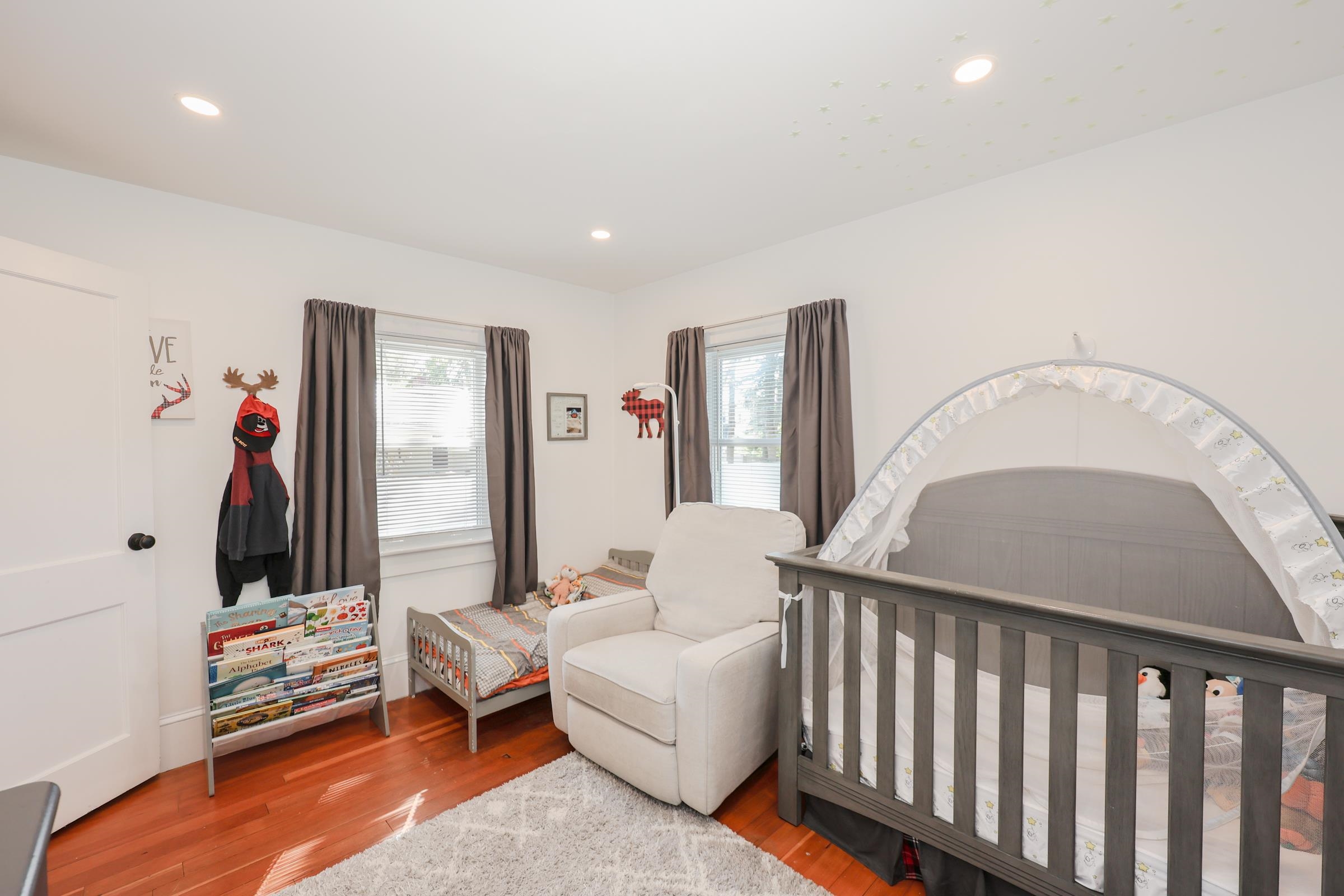 18 Provencher Street Manchester, NH 03102 - Photo 15 of 30