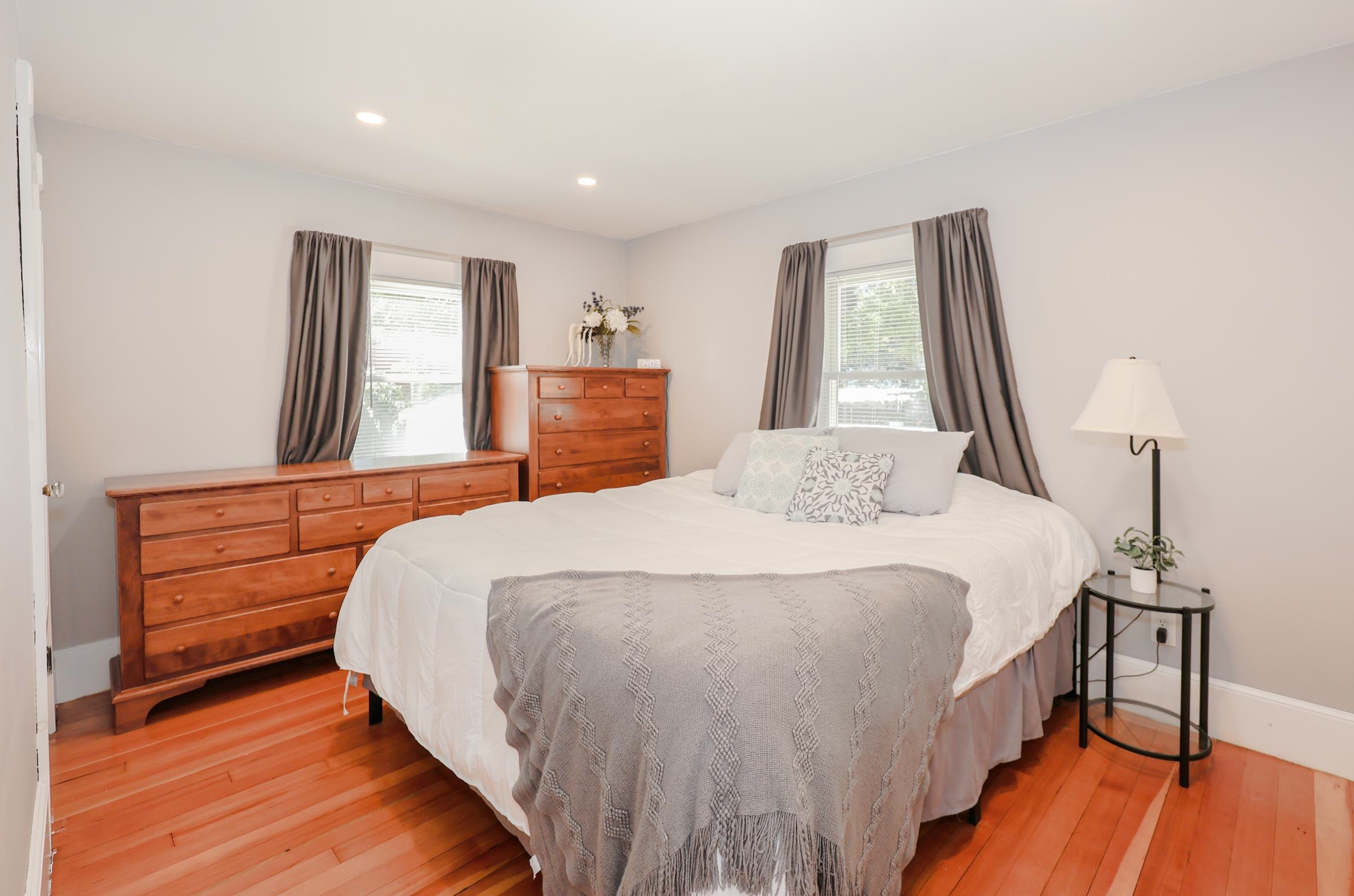 18 Provencher Street Manchester, NH 03102 - Photo 6 of 30