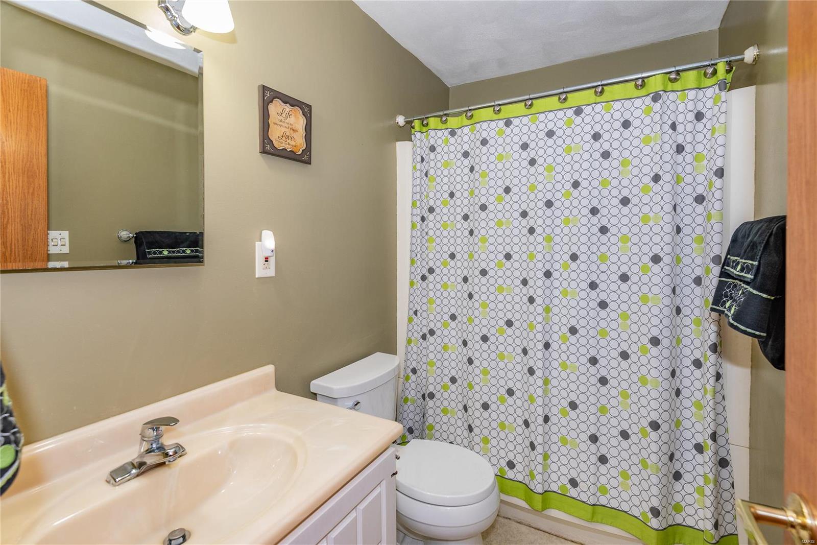 2013 Raintree Trail Collinsville, IL 62234 - Photo 26 of 34 Gallery Image 26