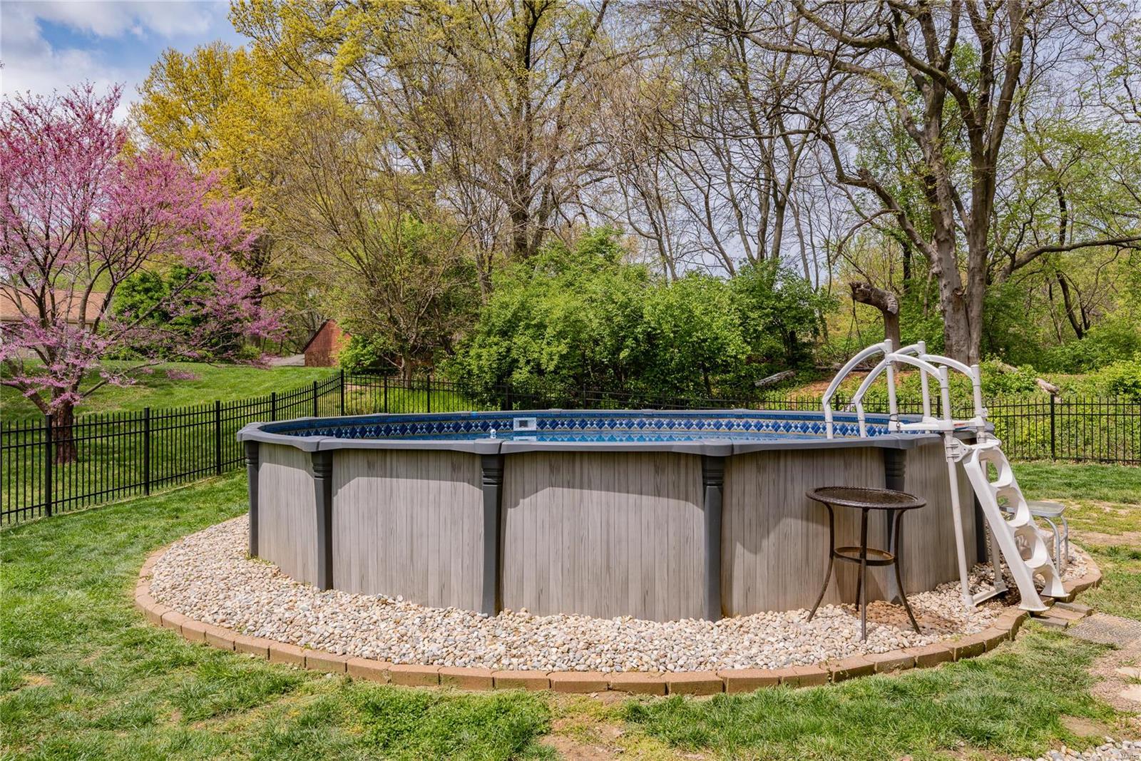 2013 Raintree Trail Collinsville, IL 62234 - Photo 31 of 34 Gallery Image 31