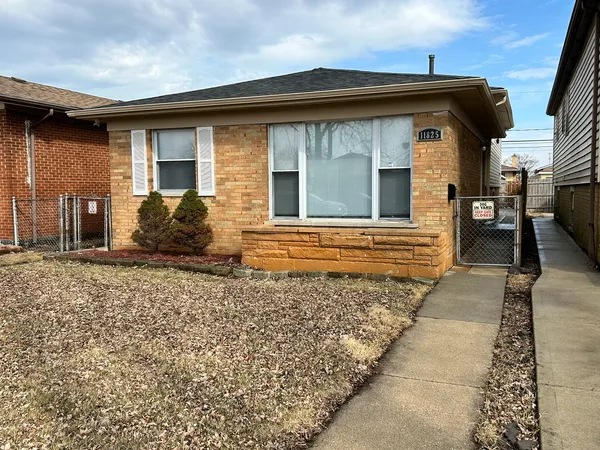 $234,900 | 11825 South Bishop Street, Chicago, IL 60643