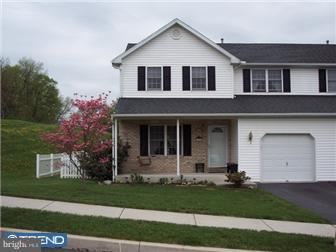 392 Sioux Court Sinking Spring, PA 19608 - Photo 1 of 12