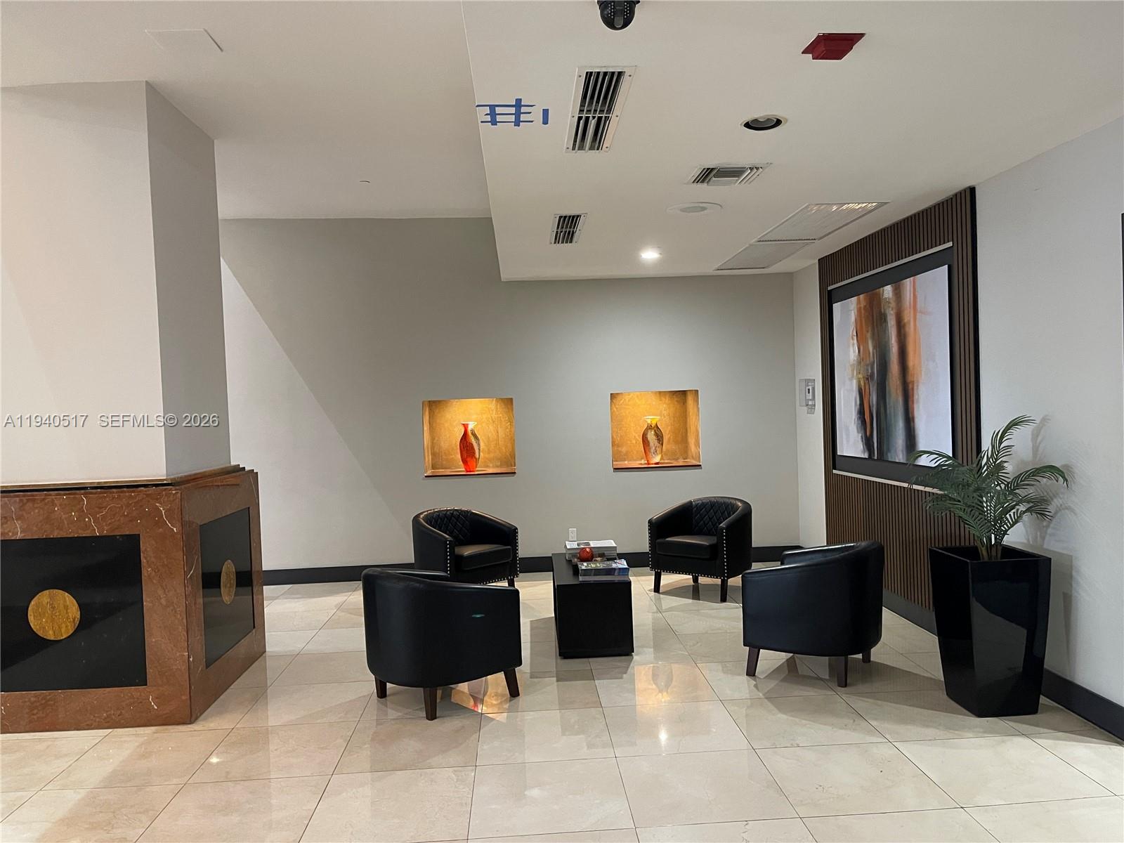 555 Northeast 15th Street, Unit 22I Miami, FL 33132 - Photo 17 of 17