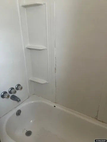 $99,000 | 523 13th Street, Rawlins, WY 82301