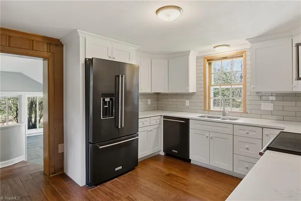 $750,000 | 4285 Shattalon Drive, Winston-Salem, NC 27106