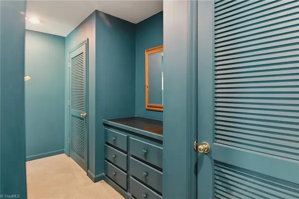 $750,000 | 4285 Shattalon Drive, Winston-Salem, NC 27106