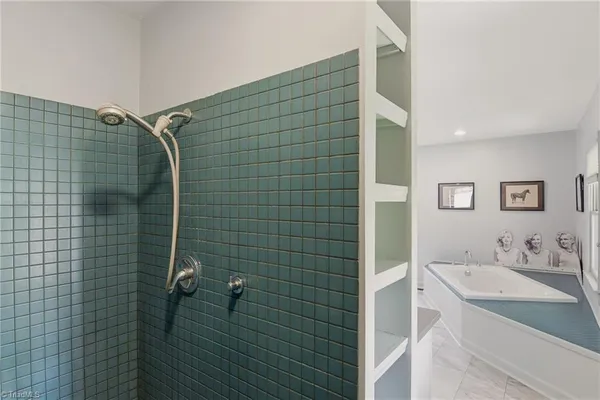 $750,000 | 4285 Shattalon Drive, Winston-Salem, NC 27106