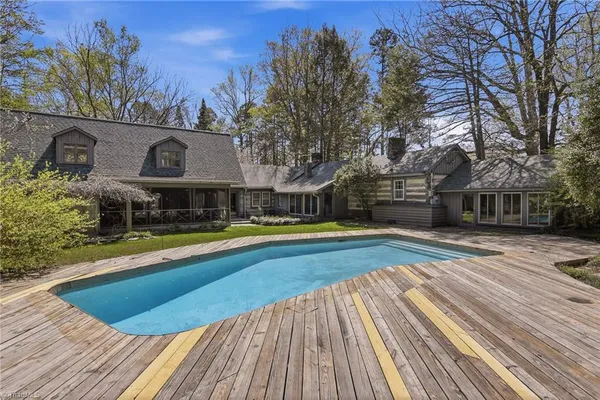 $750,000 | 4285 Shattalon Drive, Winston-Salem, NC 27106