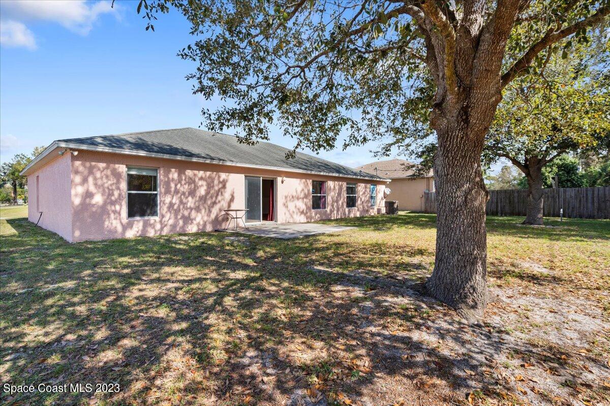 530 Octavius Road Southwest Palm Bay, FL 32908 - Photo 32 of 34 24-DSC06950