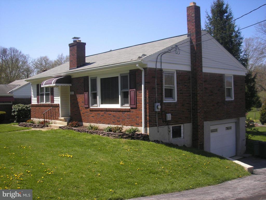 265 Resh Road Reinholds, PA 17569 - Photo 1 of 19 Gallery Image 1