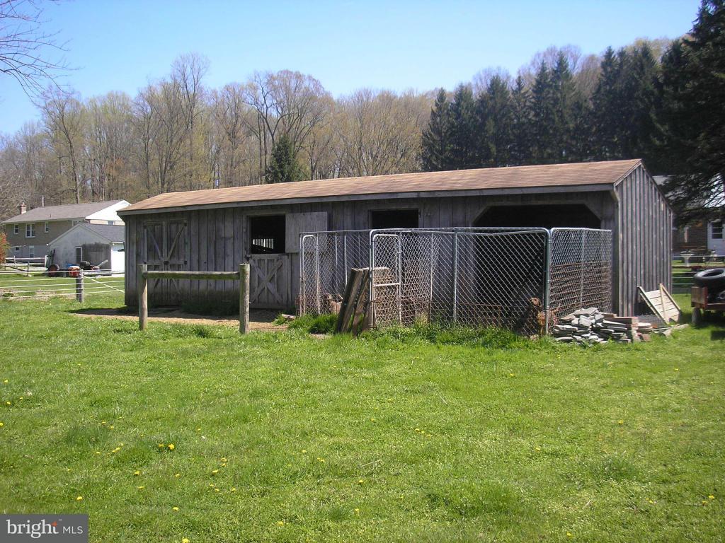 265 Resh Road Reinholds, PA 17569 - Photo 16 of 19 Gallery Image 16